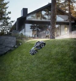 Husqvarna 435x Awd Automower <3500m² -Husqvarna 967853312 22 Husqvarna20435X20AWD20Automower20tot20350020M2