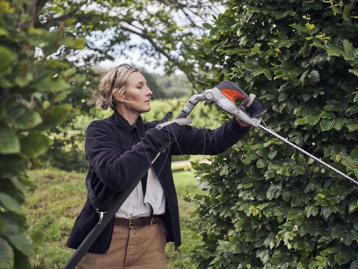 Husqvarna 520iht4 Telescoop Heggenschaar 4 Husqvarna 520iht4 Telescoop Heggenschaar - Afbeelding 2