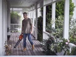 Husqvarna 120ib Accu Bladblazer Actie! 16 Husqvarna 120ib Accu Bladblazer Actie! -Husqvarna 967976102 7 HUSQVARNA20120IB20ACCU20BLADBLAZER20INCL20BLI2020QC80